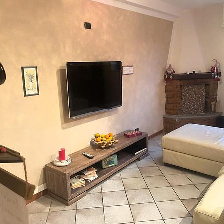 Chiara House Apartman Barga Kültér fotó