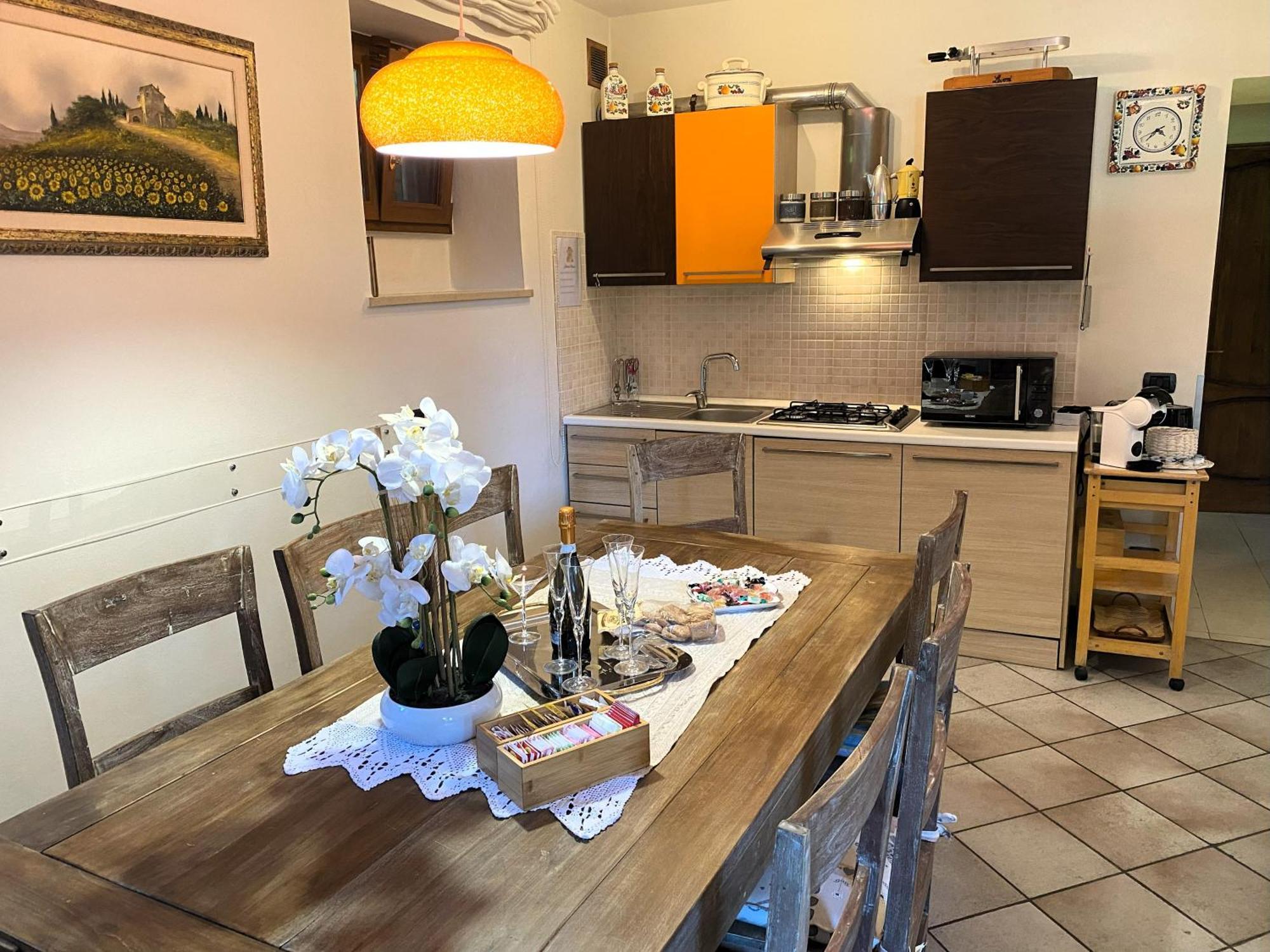 Chiara House Apartman Barga Kültér fotó